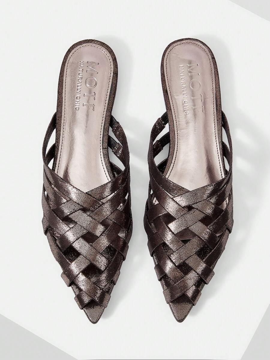 MOTF PREMIUM 女士秋季时尚交叉平底鞋 - 深灰色 - 查看 1