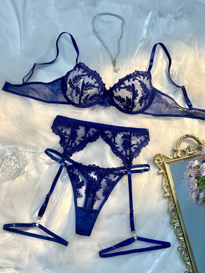 Esselle Verleidelijke Lingerie Set Women, In Blauw Going Out view 4