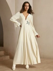 Anewsta Đầm thanh lịch cổ chữ V cạp cao tay đèn lồng họa tiết bướm - Màu be - Xem 5