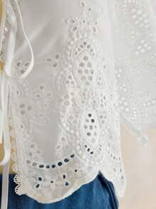 SHEIN CURVE+ 大码曲线夏季白色荷叶边袖刺绣系带露脐上衣，女士夏季衬衫，前系带，系带衬衫，短袖衬衫，可爱夏季衬衫 - 白色 - 查看 3