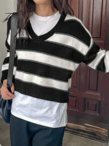 DAZY Women's Autumn New Casual Vintage Striped V-Neck Loose Knitted Sweater - Black - View 4