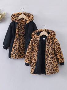 SHEIN Kleine Mädchen Lange Kapuzenjacke mit umkehrbarem Leopardenmuster, geeignet für den täglichen Gebrauch im Herbst und Winter, warm und modisch, vielseitig, passt gut zu verschiedenen 2 Stücke Sets und Kleidern - Schwarz - Übersicht 7