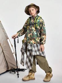 SHEIN Chamarra para adolescentes varones con capucha, forro térmico y estampado de camuflaje, para deportes al aire libre - Multicolor - Ver 1