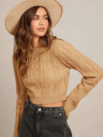 WESTFADE Cable Knit Cropped Sweater