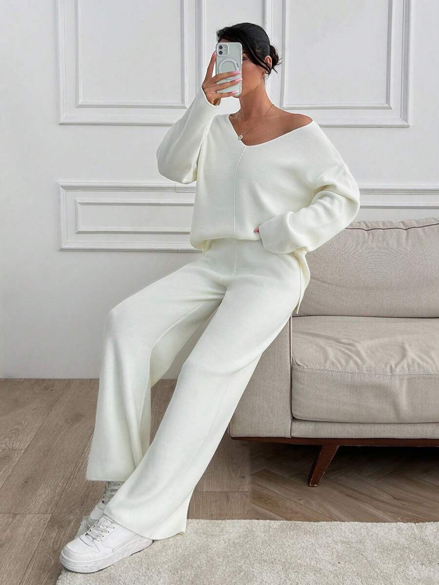EURMUSE Women V-Neck OverSize Sweater And Knit Pant Set - White - View 1