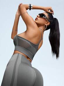 Innovista Bộ đồ thể thao liền mạch co giãn cao 3D Lines dành cho nữ, Bộ 2 món, Áo ngực thể thao nâng đỡ lưng Racerback & Quần bó tập luyện Biker, Bộ đồ hai món thường ngày & tập luyện, Chạy xe đạp, Phòng tập yoga - Xám - Xem 4