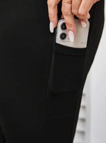 Elenzga Plus Size Solid Color Loose Waist Side Pocket Leggings Fall Cloth For Women - Black - View 3