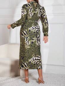 Modelyn 1st Groene Folie Zebra Print Gerimpelde Jurk Met Riem