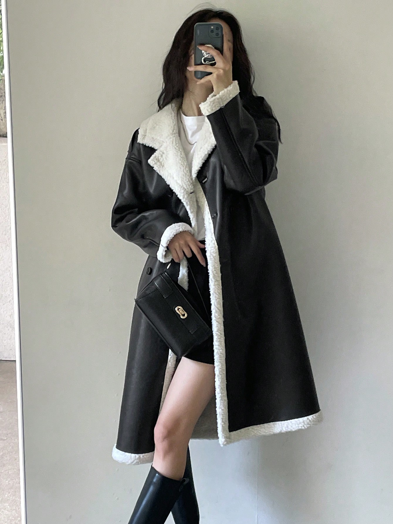 DAZY جاكيت كاجوال للنساء بياقة متباينة اللون وأكما...