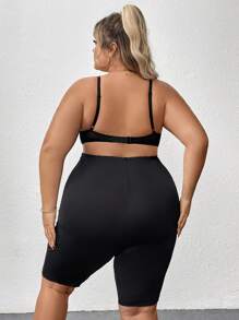 SHEIN CURVE+ Curve Plus 高腰塑身短裤 - 黑色 - 查看 3