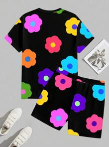 Manfinity Homme Bộ 2 áo thun cổ tròn tay ngắn in họa tiết hoa toàn thân và quần short cho nam - màu đen - Xem 2