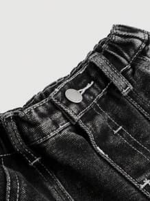 SHEIN 男婴酷炫街头风格时尚石洗工装口袋宽松黑色牛仔裤，适合男婴秋冬装