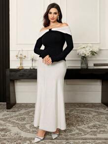 Modelyn 2pcs Contrast Color Patchwork Off-Shoulder Long Sleeve Casual Top And Mini Skirt Set 2 Pieces Set - Black and White - View 3