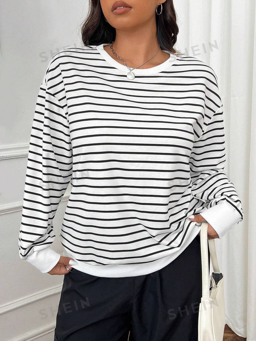 SHEIN EZwear Sudadera holgada a rayas de cuello redondo para uso casual, inicio del otoño, talla grande