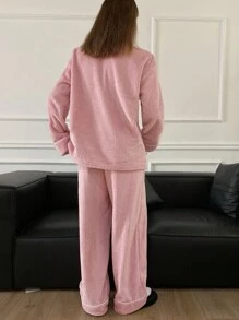 DAZY 两件套纯色纽扣前袋简约上衣和法兰绒加厚简约蓬松睡裤睡衣套装，秋冬保暖舒适 - 粉色 - 查看 2