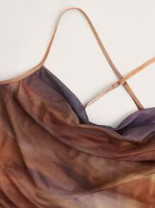 Flirla Váy đuôi cá in họa tiết tie-dye xếp nếp phía trước bằng lưới cỡ lớn - Nhiều màu - Xem 4