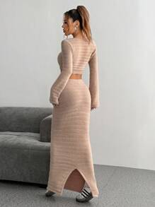 SHEIN Black Friday x Star Picks Flirla Bộ 2 món áo len cổ tròn lót nhiệt mềm mại tối giản màu kaki dành cho nữ và chân váy chữ A, thường ngày cho mùa thu/đông - Màu Khaki - Xem 2