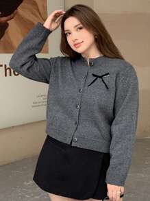 Dazy Petite Plus Cardigan de malha plus size de cor sólida com decoração de laço, primavera e outono, para inverno, roupas femininas de outono - Cinza - Ver 6