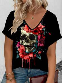 SHEIN LUNE Plus Size Skull Print V-Neck Casual Loose Fit Women Short Sleeve T-Shirt, Summer - White - View 1