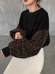 FRIFUL 女士圆领落肩宽松豹纹拼布运动衫，秋冬季 - 卡其色 - 查看 1