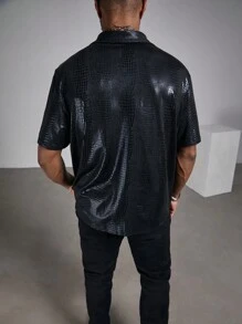 Manfinity LEGND Plus Size Men's Summer Plain Crocodile Texture Short Sleeve Urban Fashionable Collar Shirt - Black - View 2