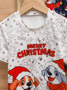 SHEIN Ensemble de 3 pièces pour jeunes garçons : écharpe, gants, bonnet imprimés avec bonhomme en pain d'épices, sapin de Noël et cloches de Noël, t-shirt doux et confortable à imprimé chien de dessin animé, adapté pour le printemps, l'automne et l'hiver