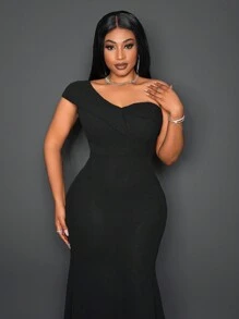 Slaydiva Robe élégante à découpe à l'épaule avec ourlet sirène - D