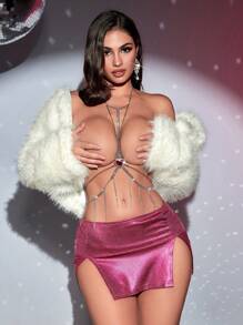 Cadena para el Body con pedrería y adorno de gemas en forma de corazón rosa, accesorio de lencería para mujer