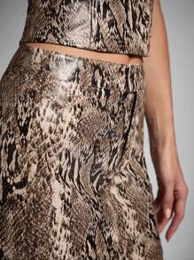 SHEIN BAE Women's Snake Skin Pattern PU Leather Mini Skirt - Khaki - View 5