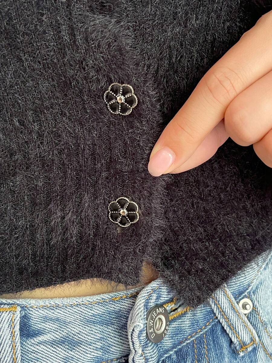 DAZY Creative & Fashionable Unique Design Decorative Buttons - Black - View 1