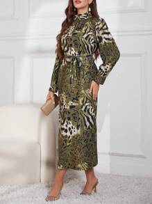 Modelyn 1st Groene Folie Zebra Print Gerimpelde Jurk Met Riem