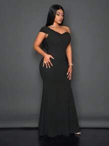 Slaydiva Robe élégante à découpe à l'épaule avec ourlet sirène - D