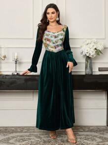 Modelyn 女士花卉刺绣撞色蕾丝天鹅绒优雅宫廷风格连衣裙长款女士服装长款晚礼服