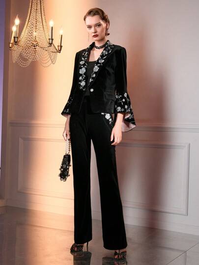 The Great Gatsby x MOTF VELVET EMBROIDERY FLORAL PATTERN FLARE LEG