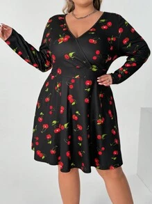 SHEIN CURVE+ Plus Size Women's Summer Garden Party Casual Cherry Blossom Print V-Neck Short Sleeve Dress With Loose A-Line Silhouette And Ruffle Hem