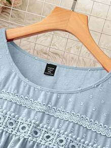 SHEIN LUNE Plus Size Solid Color Crew Neck Short Sleeve Casual Jacquard Shirt