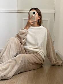 DAZY Flannel Thick Colorblock Raglan Sleeve Top & Pants Loose Fluffy Pajamas Set, Thermal Lined, Cozy Outfits Fall,Winter Clothes - Khaki - View 4