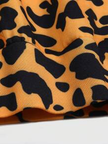 ROMWE MEN Street Life Men's Leopard Print & Letter Graphic Hooded Sweatshirt