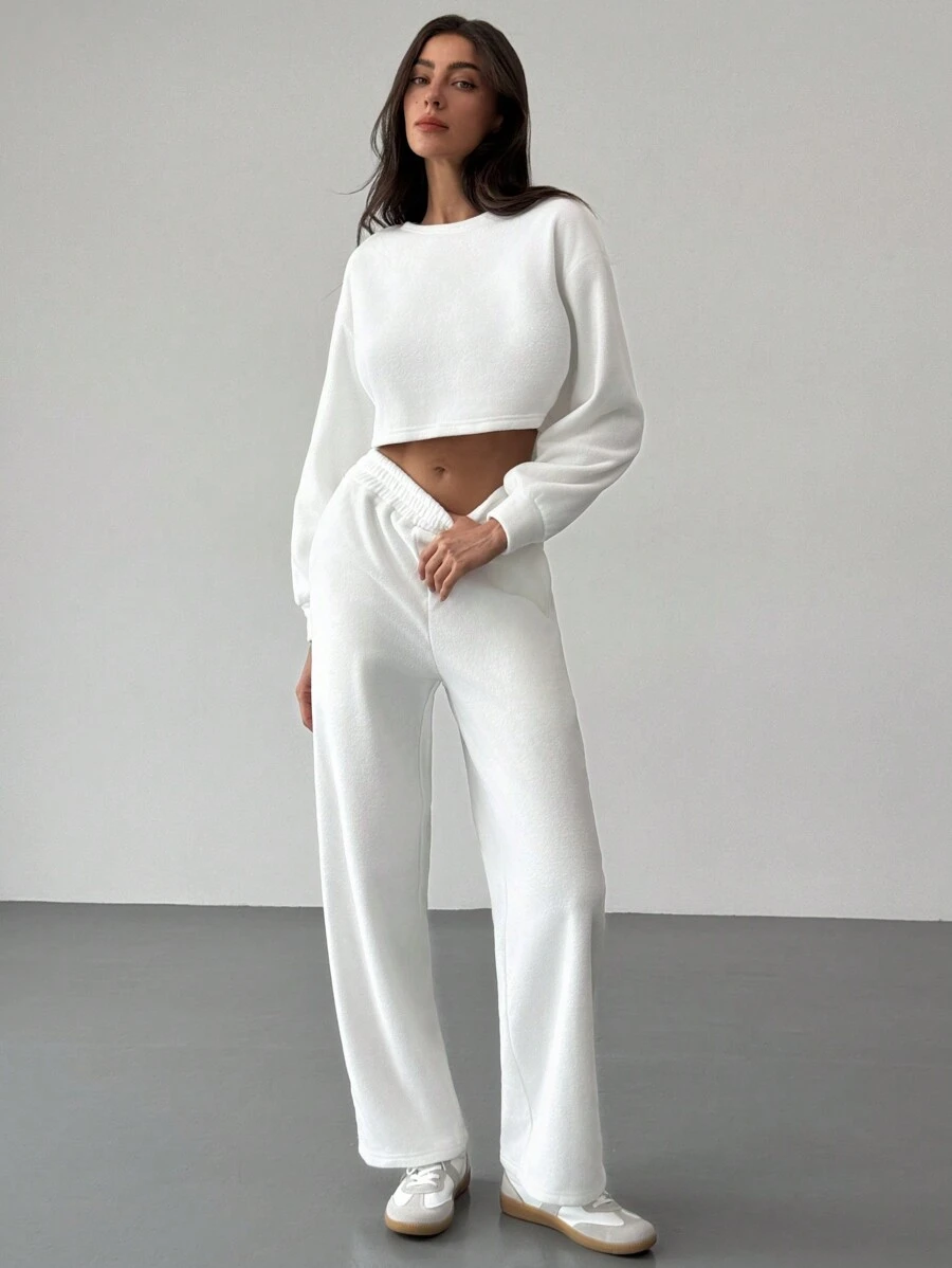 Aloruh Bộ 2 món: Áo crop top cổ thuyền rộng rãi thường ngày + Quần dài maxi cạp cao có túi dành cho nữ