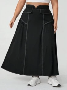 SHEIN CURVE+ Plus Size Black High-Waisted A-Line Skirt With Contrast Trim