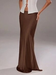 Aloruh 超低腰缎面裙 - 咖啡棕 - 查看 3