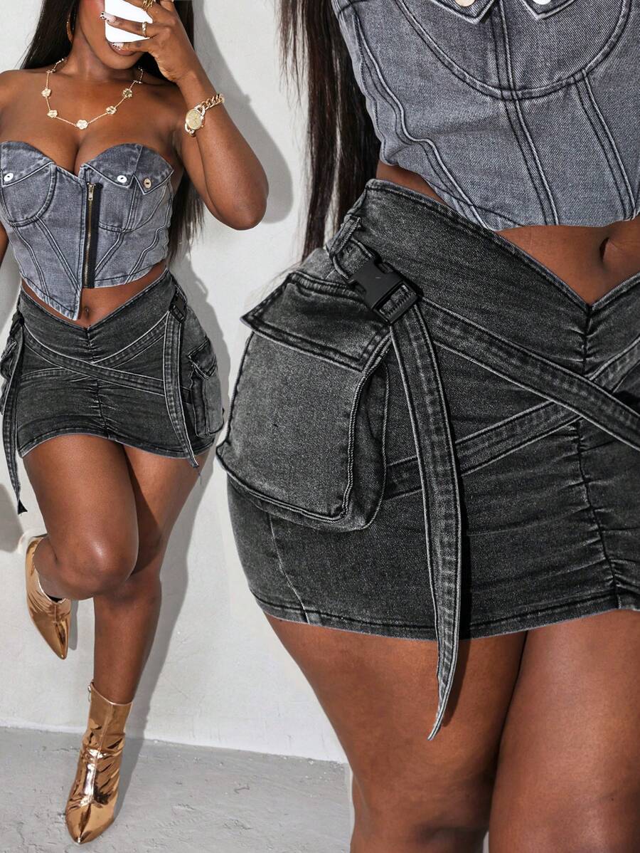 SHEIN Slayr Váy mini xếp nếp màu trơn chữ V - Màu xám đen - Xem 1