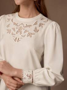 MOTF PREMIUM 纯色镂空纽扣后背衬衫 - 白色 - 查看 3