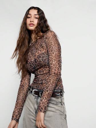 AiiRZ Leopard Print Sheer Long Sleeve Round Neck Fitted Top