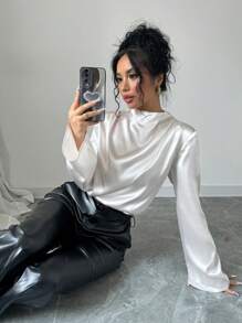 Elenzga 纯色简约缎面立领长袖衬衫，休闲日常穿着 - 杏色 - 查看 6