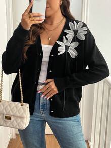 SHEIN Franclia 秋冬季大码休闲 3D 花卉装饰开衫 - 黑色 - 查看 5