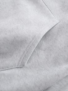 Manfinity Hypemode Sudadera con capucha holgada para hombres con gráficos de eslogan, hombros caídos, cordón ajustable, manga larga, color gris claro, para salidas, regalo para amigos, esposo, novio