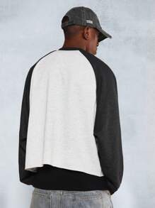 Contrast Sleeve Baseball Sweatshirt Athletic Raglan Sports Typography Letters Collegiate Autumn Cozy Streetwear Urban Modern Printed Logo SUMWON Studio Design - Light Grey - View 2