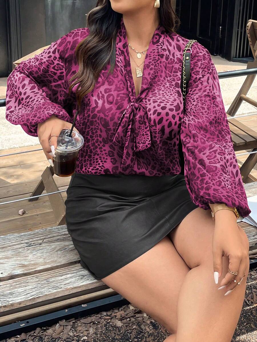 Franclia Oversized Chiffon Bluse mit Leopardenmuster und Schleife vorne ...