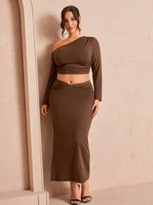 Allurite 大码女式性感不对称肩部褶皱长袖上衣和紧身 V 形腰开衩裙套装 - 鏽棕色 - 查看 5